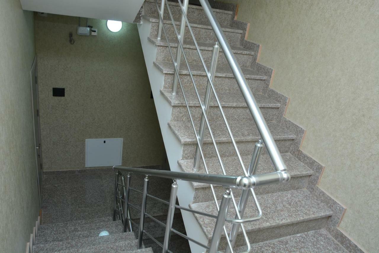 Global Hotel Baku Exteriör bild
