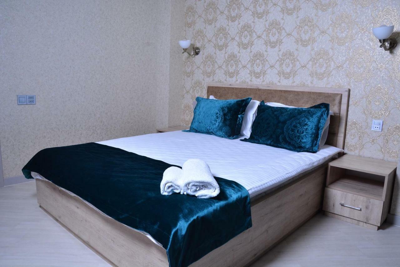 Global Hotel Baku Exteriör bild