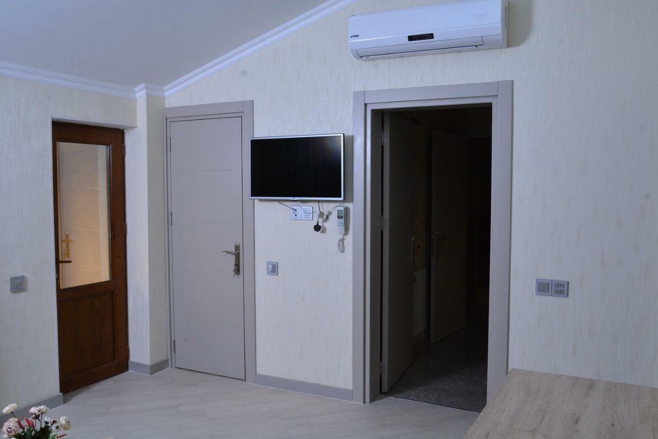 Global Hotel Baku Exteriör bild