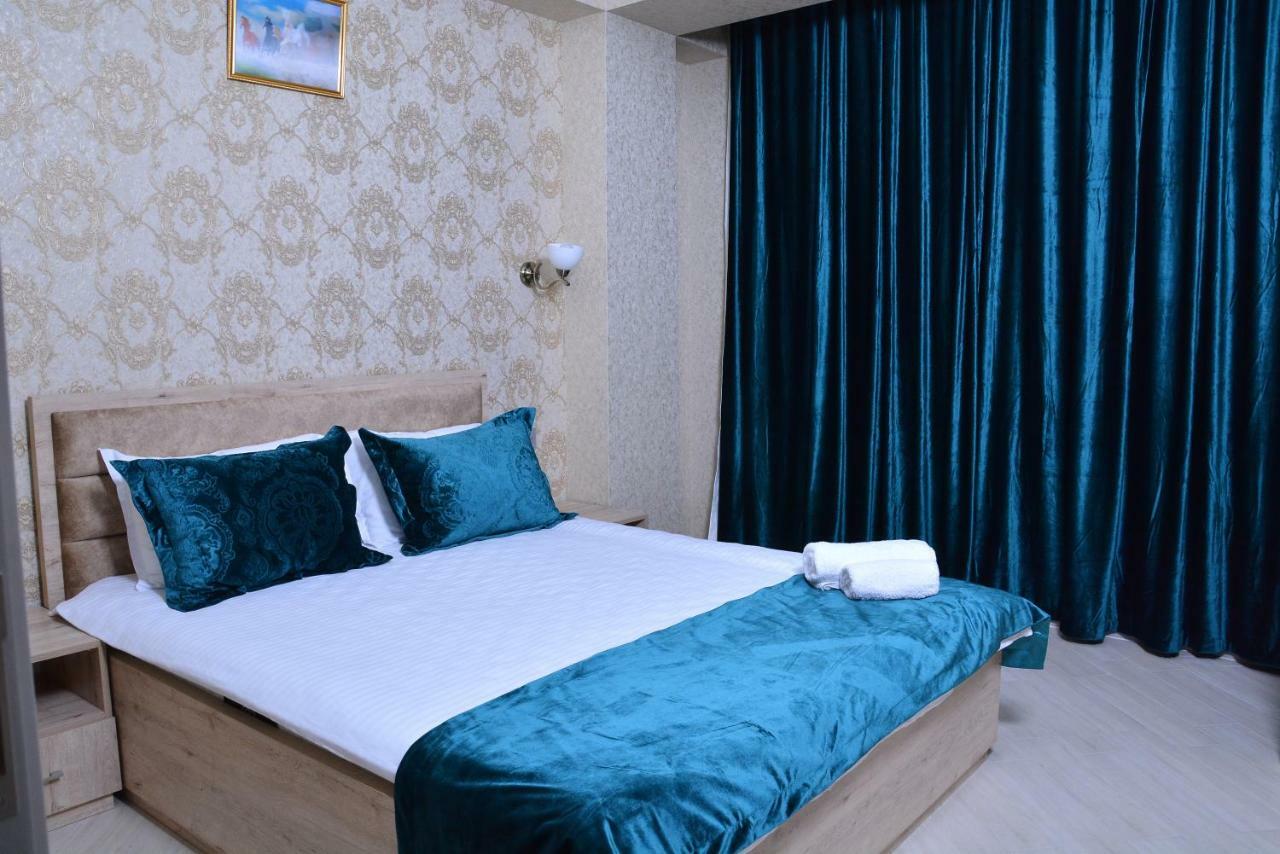 Global Hotel Baku Exteriör bild